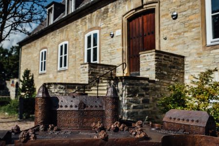 Bronzemodell der Wewelsburg